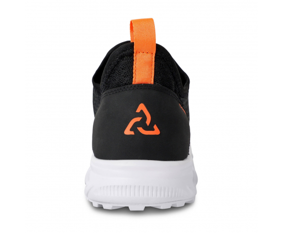 sneakers4_1756368170-d23d1a1b364be3d096ef1e235e0f043d.jpg